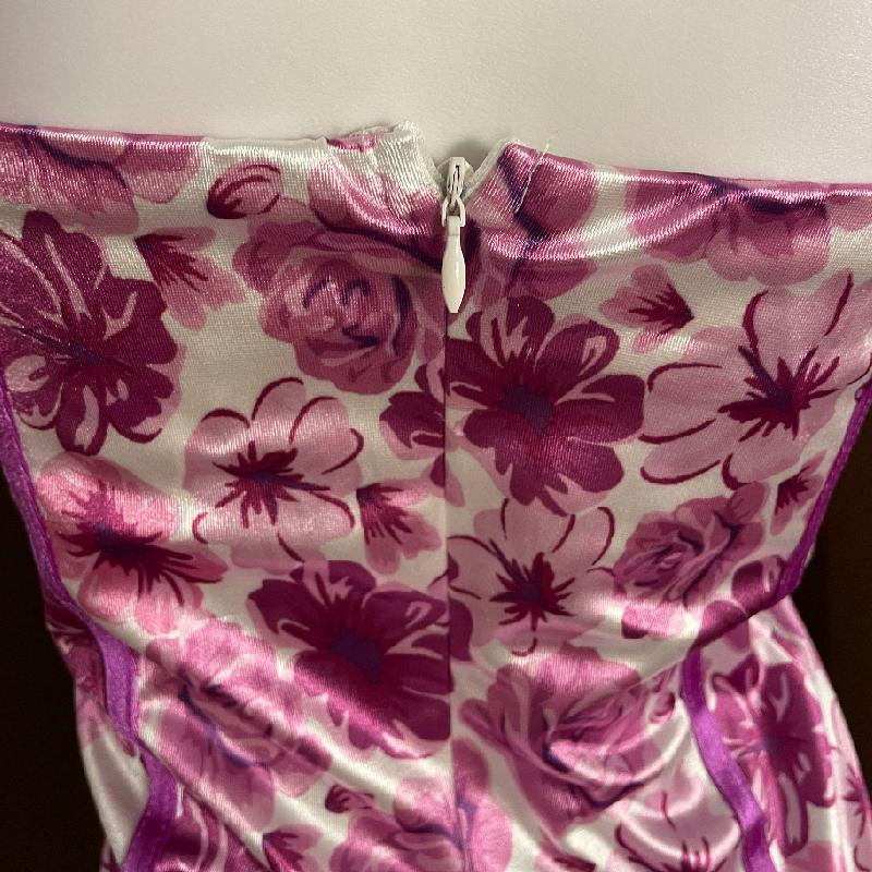 Sweetheart neck flower print padded zip-up mini dress