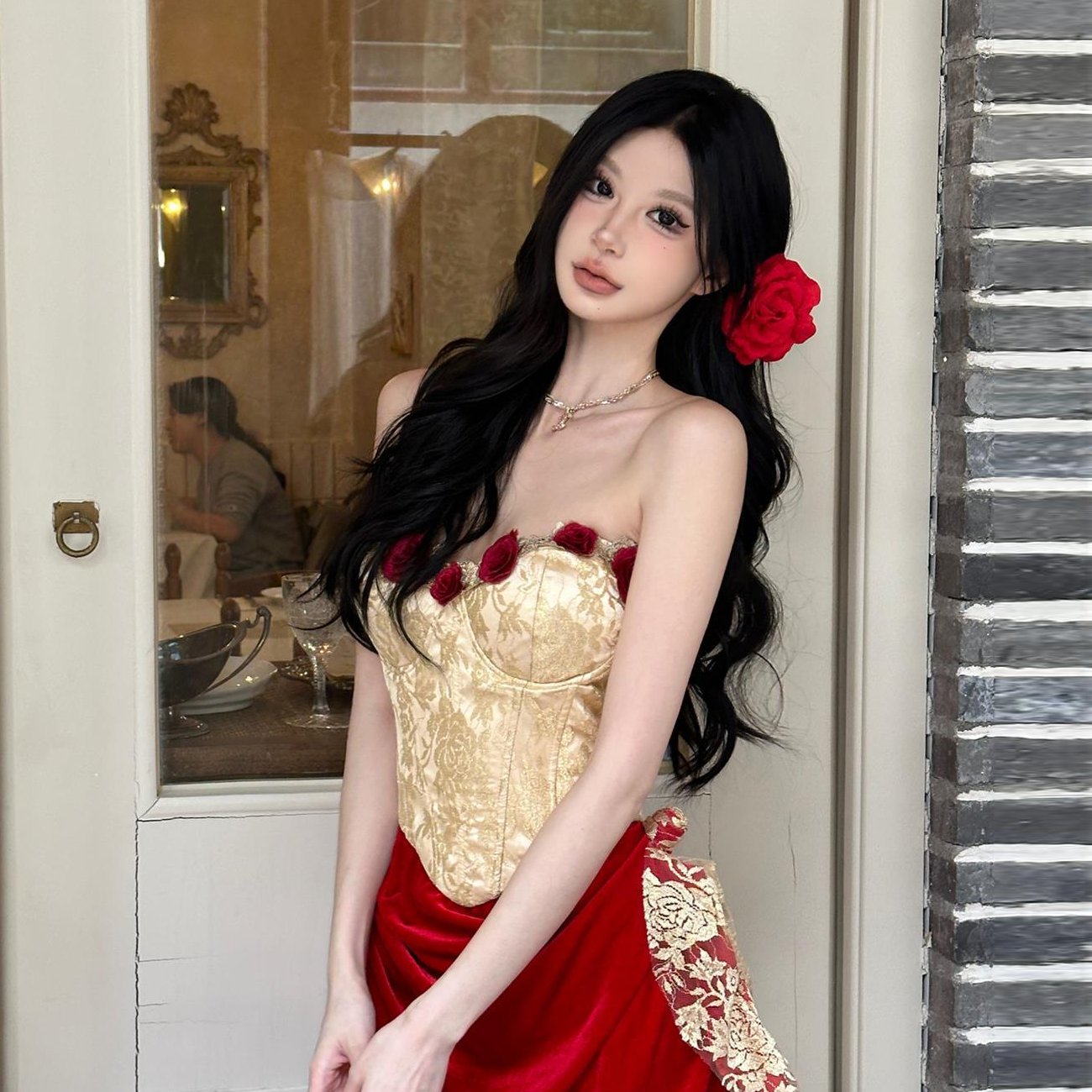 Sweetheart neck bustier flower applique contrast tube maxi dress