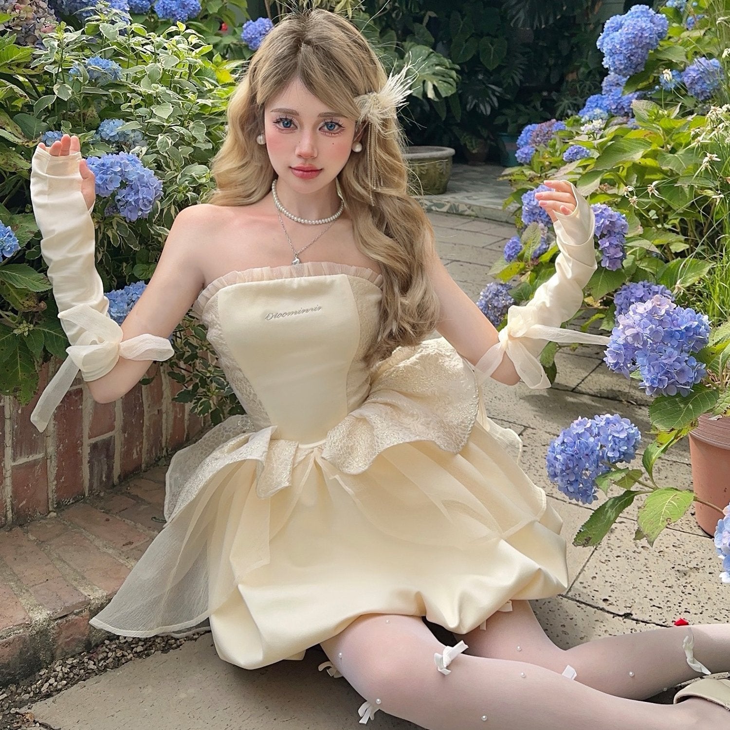 Embroidery ruffle gloves bowknot lace up tube mini dress